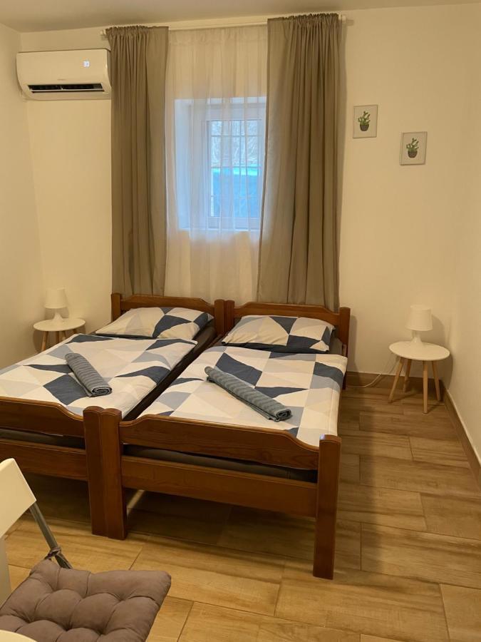 Nine Sveti Juraj Hotell Exteriör bild