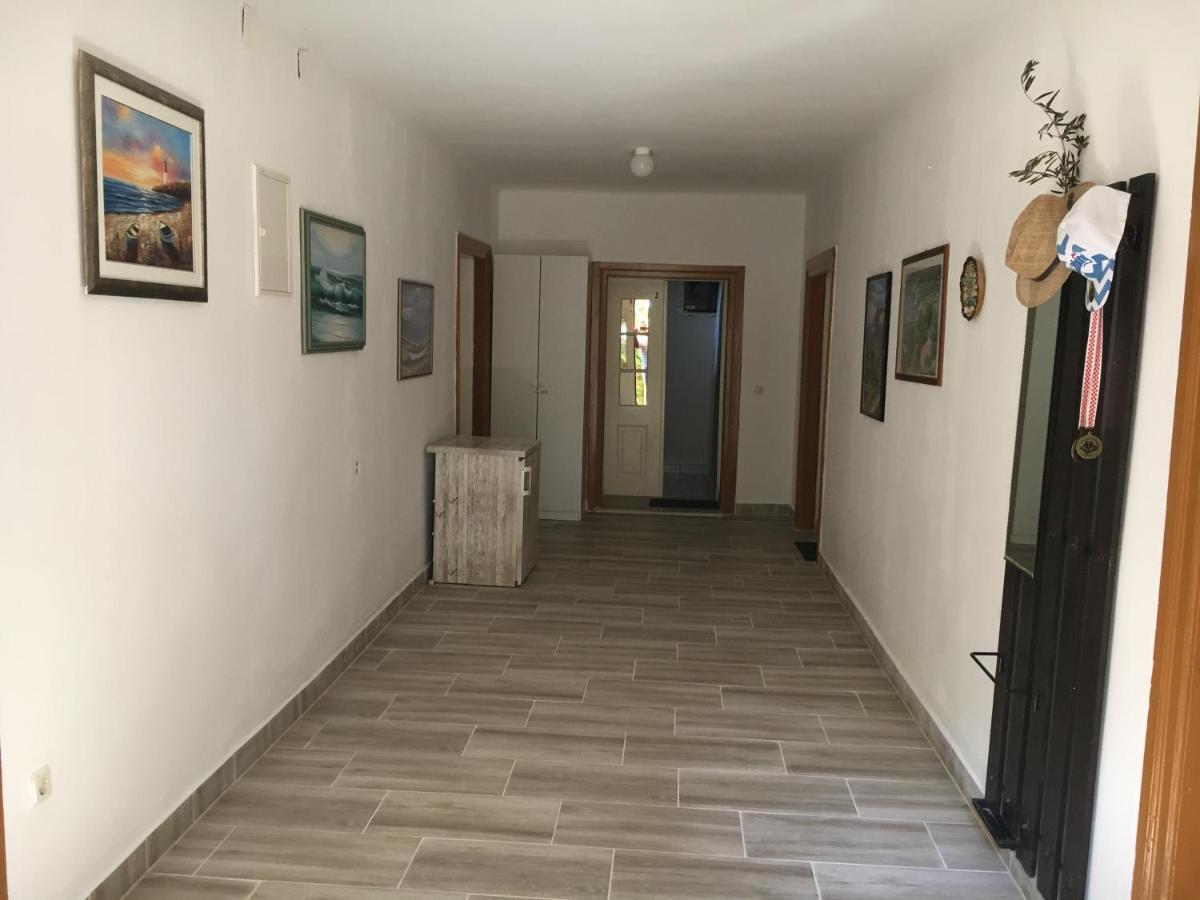 Nine Sveti Juraj Hotell Exteriör bild